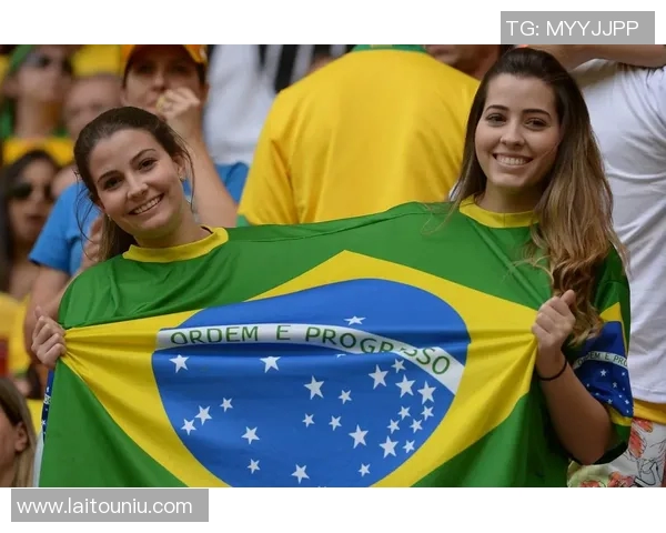 劳托卡与雷瓦的激烈对决揭示足球战术的精彩与魅力