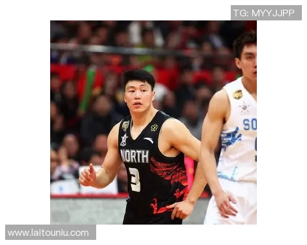 李根的篮球之路：从青涩少年到职业球员的奋斗与成长